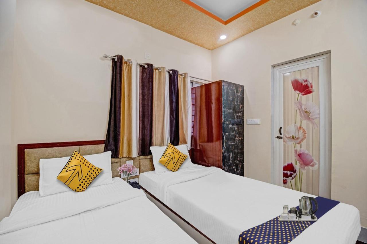 Spot On Hotel Stay In Koch Bihār Zewnętrze zdjęcie